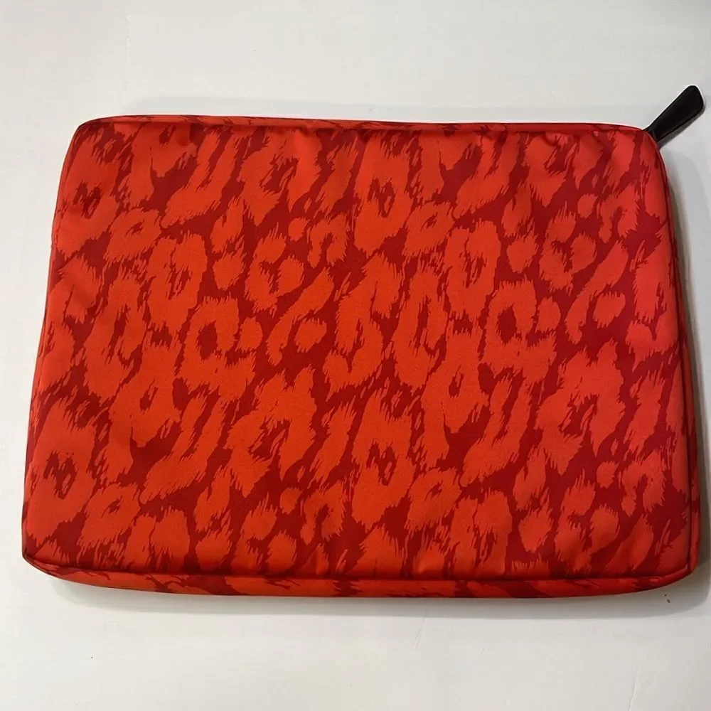 Betsey Johnson Designer Laptop Sleeve Red Cheetah Trunk&Trolley Collection